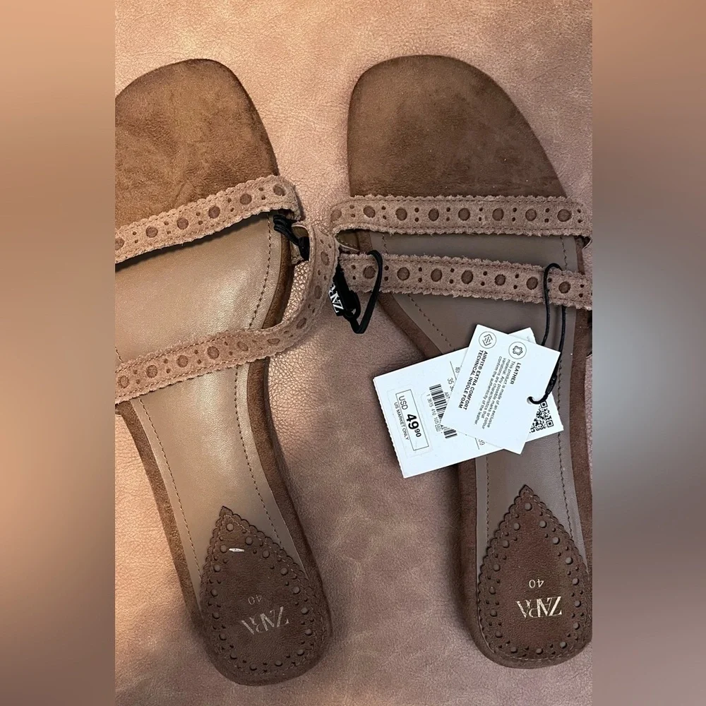 TREND NEW ! ZARA FLAT SUEDE SANDALS
BROWN - REF. 3615/410 
Size 9 EUR 40 - Picture 5 of 5